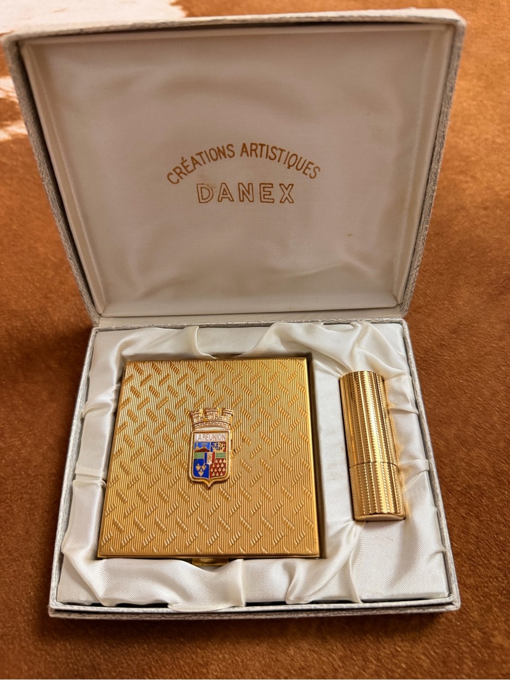 French Vintage Gold Compact & Lipstick Set - Gold